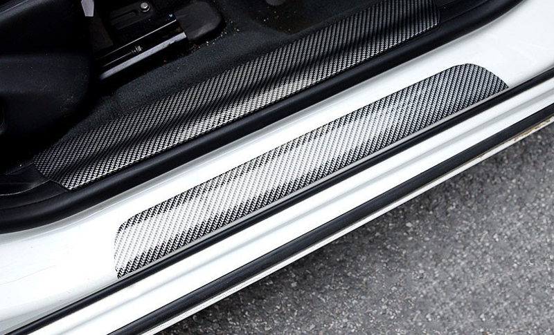 Nẹp chân cửa ô tô carbon